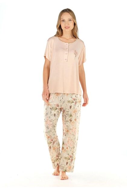 Floral Print Relaxed Fit Short Sleeve Women's Pajamas