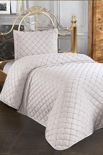 Dessert Velvet Single Bedspread Cream