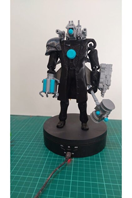 アカマント　ミニチュア Giftbox3d TITAN CAMERAMAN YENİ NESİL 25CM - Fiyatı, Yorumları