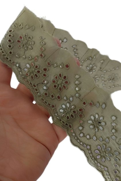 Fisto vintage kamuflaj yeşili dantel gülbahar kenar desen 2 metre