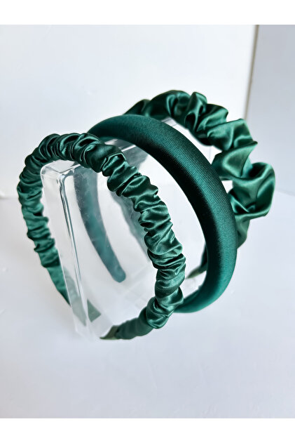 Triple crown set