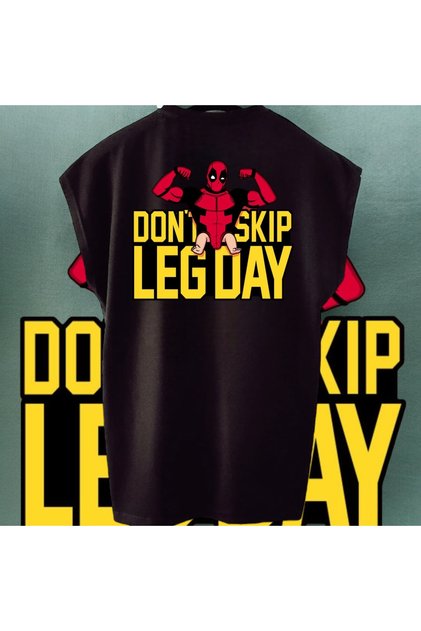 تي شيرت رياضي مطبوع عليه Deadpool GYM بأكمام نصفية