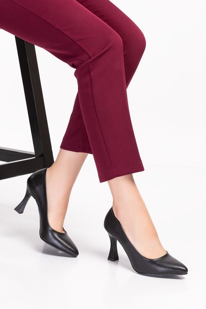 Women's Black Leather Goblet Heel Pointed Toe Stiletto 8 Cm
