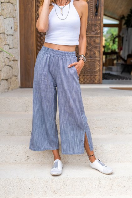 Women's Navy Blue Linen Elastic Waist Casual Capri Pants with Pockets and Slits on the Leg Bst3404