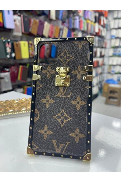 ÇelebiTech Iphone 13 Pro Max Uyumlu Louis Vuitton Köşeli Deri