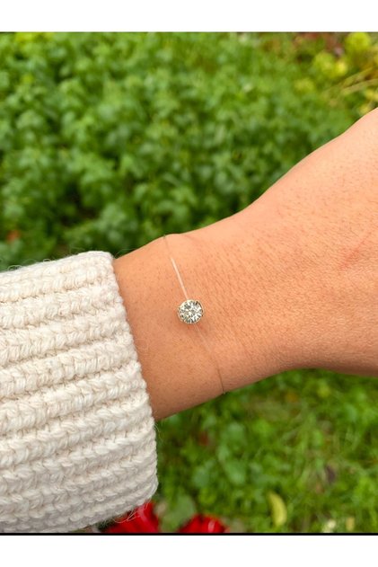 Solitaire Ghost Line Bracelet