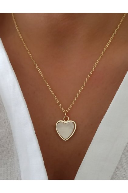 mother-of-pearl heart necklace