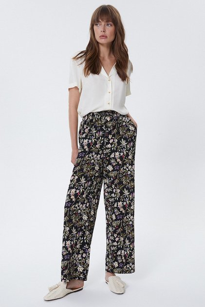 Floral Printed Trousers