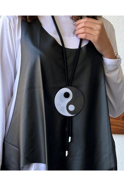 Black and White Ying Yang Design Necklace Std