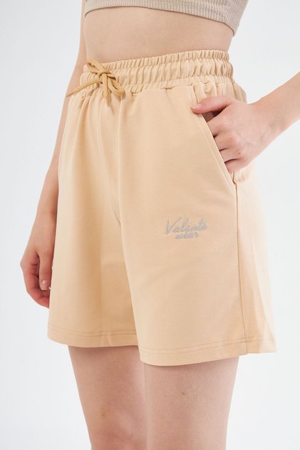 Women shorts