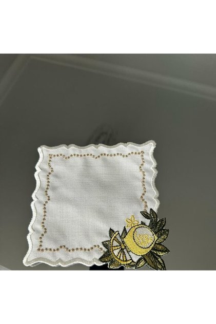 3D EMBROIDERED LEMON SINGLE COCKTAIL COVET