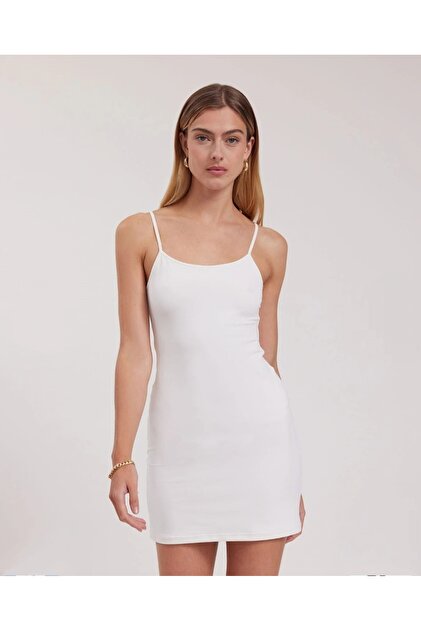 Rochie de damă tricotată mini albă - cu bretele