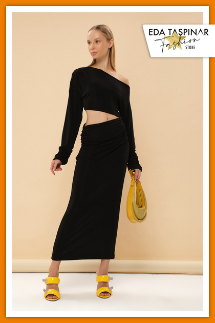 Low Shoulder Cut-Out Detailed Dress TEKS-00040