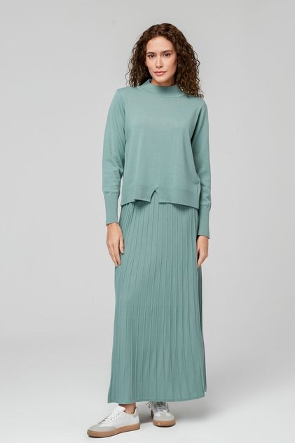 Women's Knitwear Sweater Skirt Set