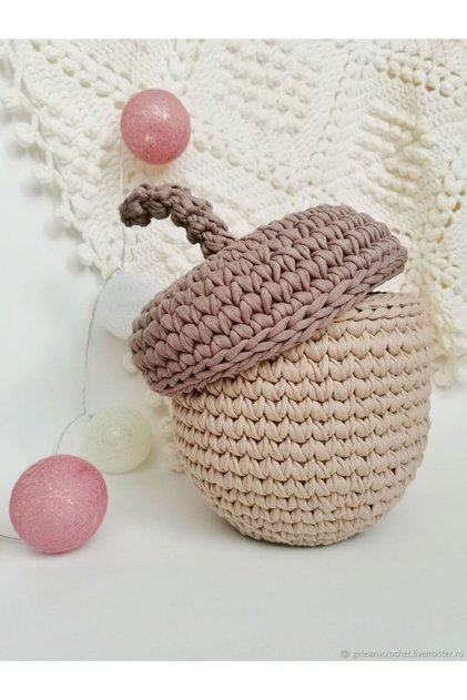 Baby Room/Children's Room Decorative Knitted Basket Acorn
