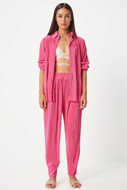 Pink Women's Shirt and Trousers Set - Buttoned and Pleated FN03235