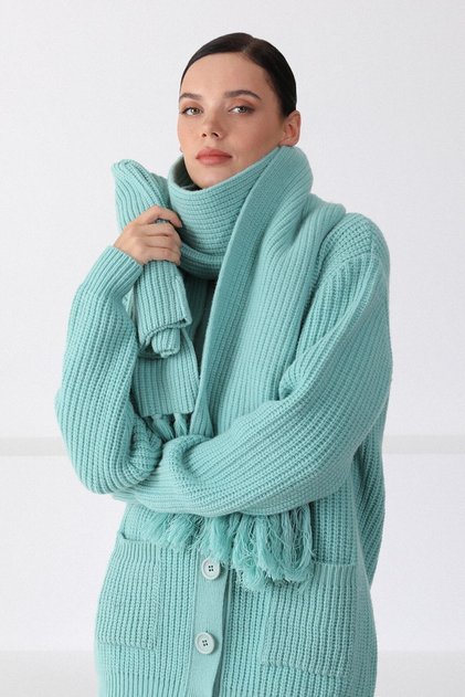 Women's Mint Green Lift Merino Wool Scarf Beanie Set