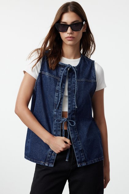 Dunkelblaue Oversize-Jeansweste mit Schnürung vorne TWOAW25YE00063