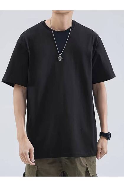 Tricou oversize cu decolteu fără imprimeu