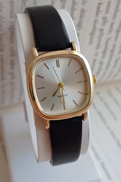 Saat Retro Minimal Siyah Deri Kordon Kadın Kol Saati - Gold