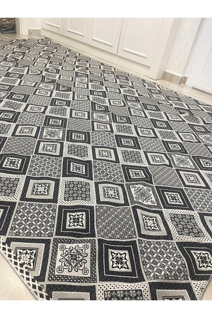 9 M2 Savan and Carpet Cover