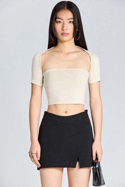 2560 Short Sleeve Beige Blouse with Bolero