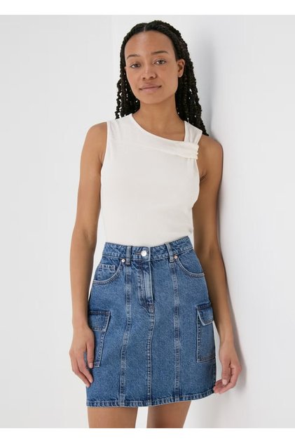 Off-Shoulder Detailed Off-White Blouse/Body