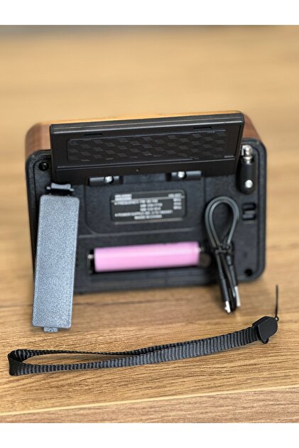 HELSINKI MACHINE HS-651 Güneş Enerjili ve Şarjlı (Bluetooth+USB