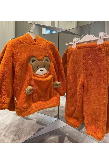 Winter Welsoft Luxury Baby Set with Plush Pocket and Hood