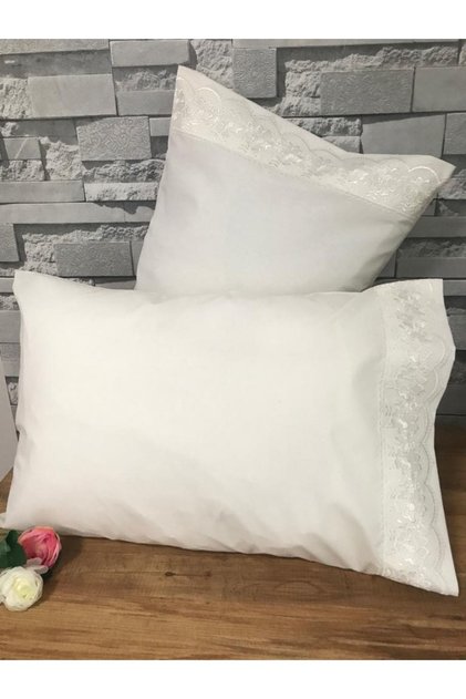 Zambak 2 Pillow Case