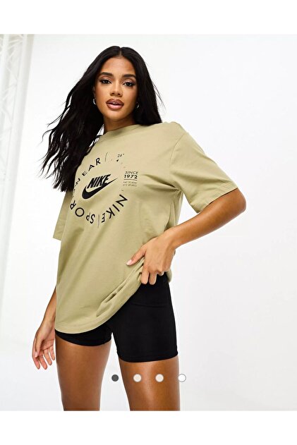 nike printed boyfriend t shirt