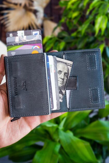 Smokey Genuine Leather Mechanism Drawstring Crazy Black Card Holder Wallet