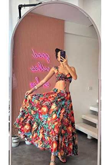 Sankt-Peterburgda porno kastingga qanday borish mumkin Qor malikasi porno surat