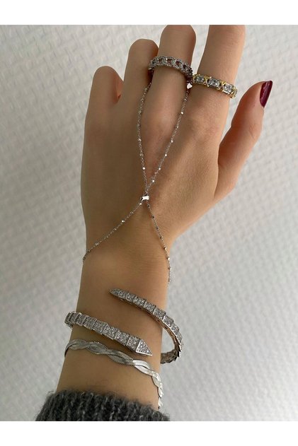 Top Detaylı Gümüş Çelik Şahmeran