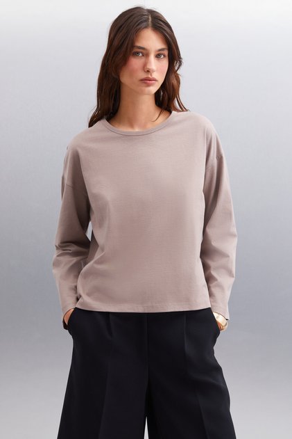 Basıl Kadın Oversize %100 Organik Pamuk Örme Uzun Kol Vizon T-shirt
