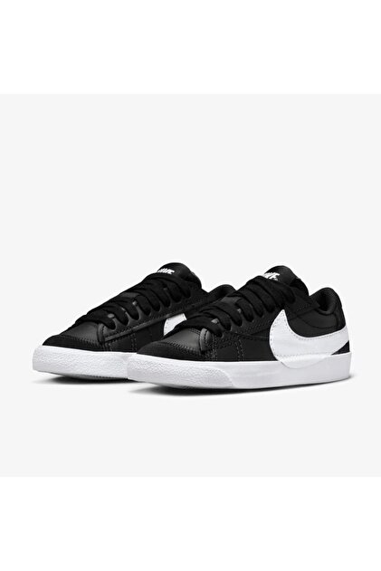 nike blazer low leather sneakers