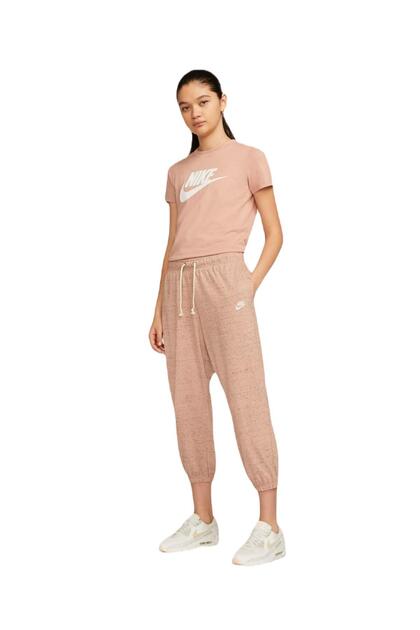 Bv6169-609 W Nsw Tee Essntl Icon Futura Kadın T-shirt