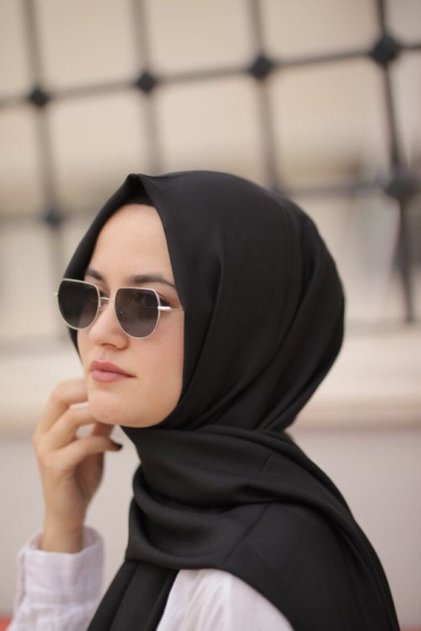 Kadın Siyah Trend Şal