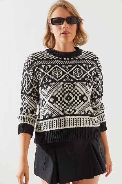 Women's Black Ecru Jacquard Sweater 20246194
