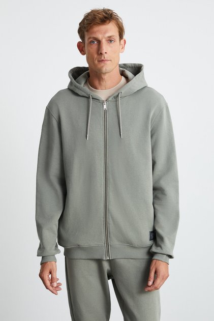 Maynor Men's Green Sweatshirt