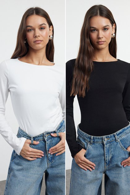 Siyah-Ekru İkili Paket Kayık Yaka Fitted/Vücuda Oturan Örme Bluz TWOAW25BZ00062