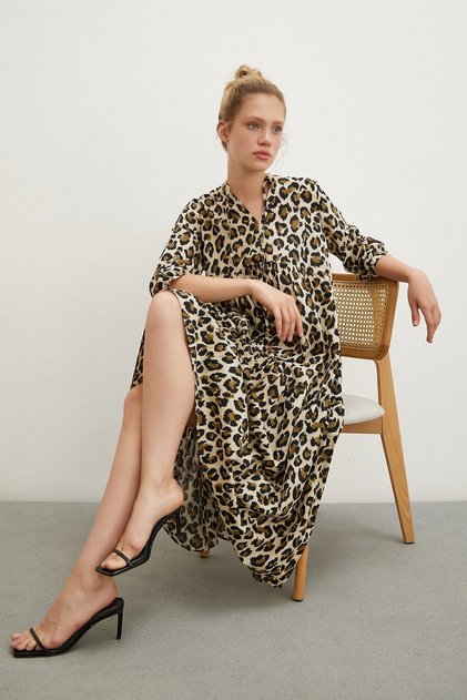Hakim Collar Patterned Maxi Dress Black