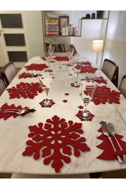New Year's Themed 6-Piece American Placemat