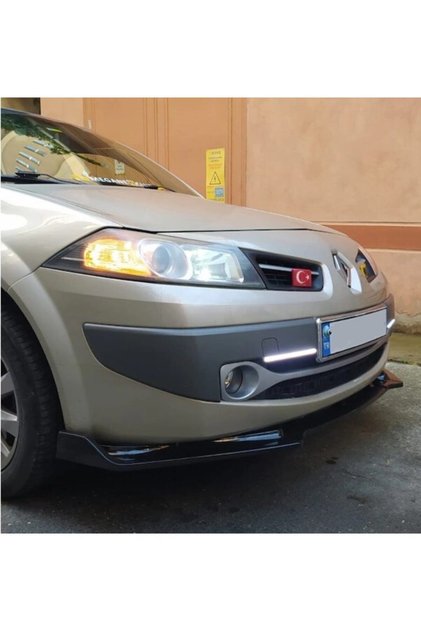 Megane İle Uyumlu 2 Ön Lip 3 Parça Parlak Siyah Voltex