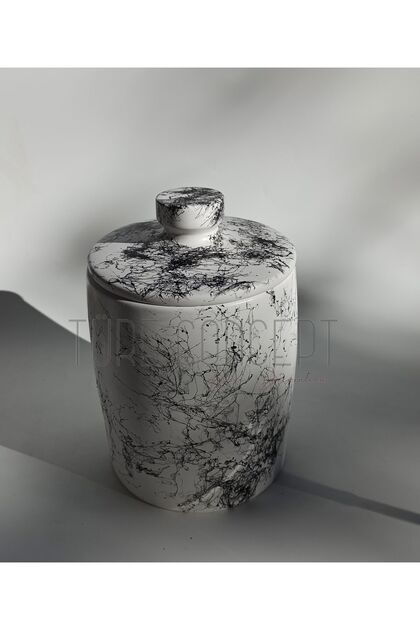 1 Siyah beyaz desenli banyo çöp kovası Beton Siyah