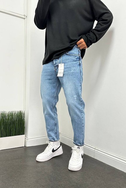 Boyfriend Blue Color Frayed Trousers