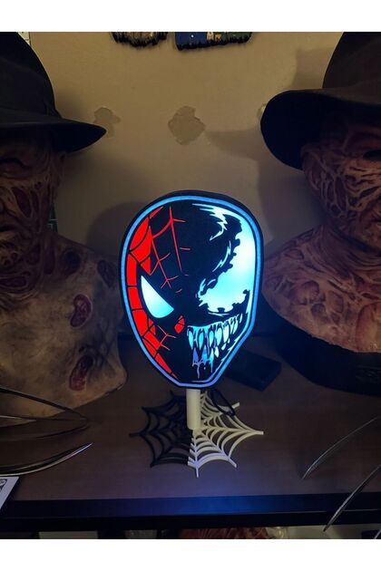 Spiderman Venom Led Işıklı Masa Lambası Ve Gece Lambası