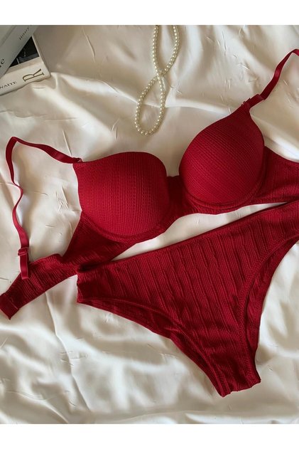 New Year's Gift Cherry Textured Light Supported Bra Set
