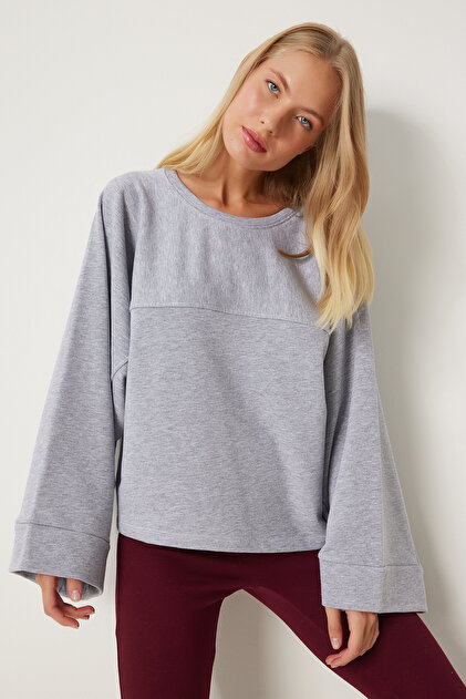 Happiness İstanbul Kadın Gri Geniş Kol Oversize Örme Sweatshirt