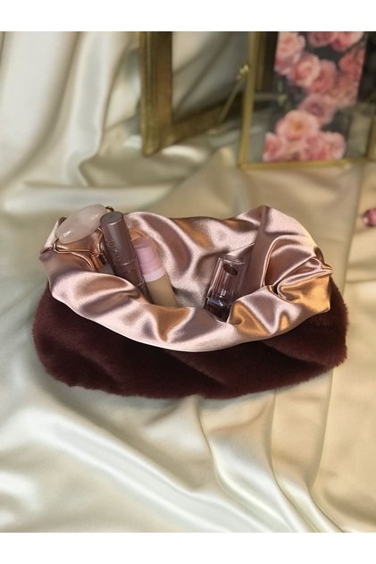 Bordo Peluş Makyaj ve Bakım Çantası